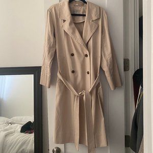 Everlane Light Tan Trench Coat in size small